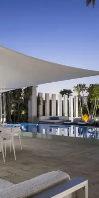 Una villa di lusso a Cala Jondal: il tuo esempio di vita da VIP a Ibiza