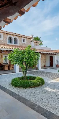 Un paraíso mediterráneo con impresionantes paisajes marinos