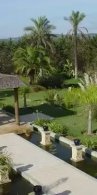 Preciosa villa en la encantadora zona de San Agustín con un gran jardín