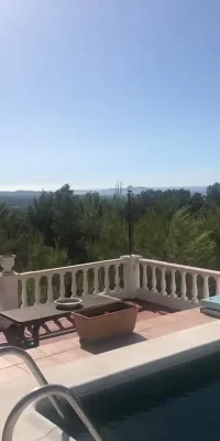 Maison de campagne nichée dans les montagnes de Benimussa avec une vue imprenable sur la mer