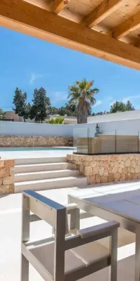 Eccezionale villa familiare moderna vicino al mare a Cala de Bou