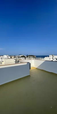 Extra ruim penthouse met uitzicht op zee in Santa Eulalia