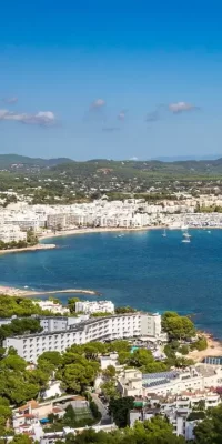 Promoción de villas de lujo en la codiciada ubicación de Santa Eulalia