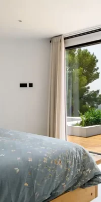 Villa moderna con sei camere da letto in vendita a Es Cubells