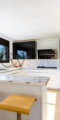 Villa de nueva construcción en venta en Jesús – 5 minutos de Ibiza