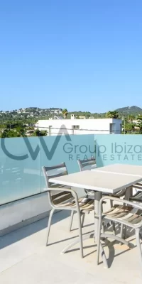 Villa nouvellement construite à vendre à Jesús – à 5 minutes d’Ibiza