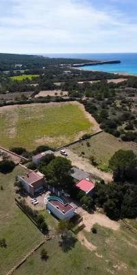 Très belle villa à Migjorn dans une oasis tranquille à Formentera