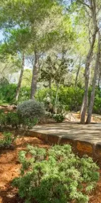 Villa con splendida vista sul mare in vendita a Cala Llenya