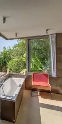 Villa en première ligne avec vue captivante sur le coucher du soleil