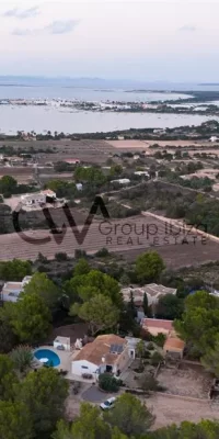 Luxe huis te koop in de idyllische omgeving van Formentera