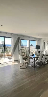 Excellente villa à Can Furnet avec de superbes vues sur la mer