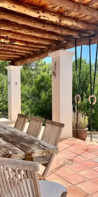 Finca con sei camere da letto situata a Cala Jondal!