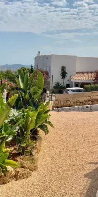 Increíble rebaja de precio para villa con espectaculares vistas al mar en Can Furnet