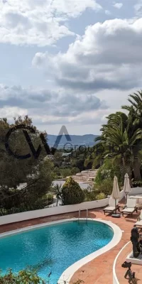 Große Villa mit atemberaubendem Meerblick in Cap Pepsimo