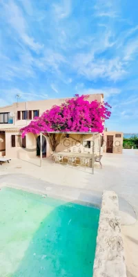 Magnifica villa nella zona La Mola di Formentera con vista sul mare in vendita