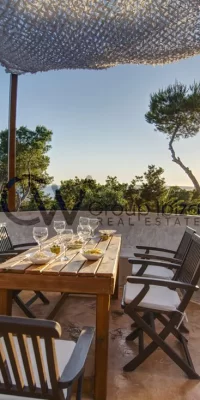 Wunderschöne Villa mit atemberaubendem Meerblick auf Formentera