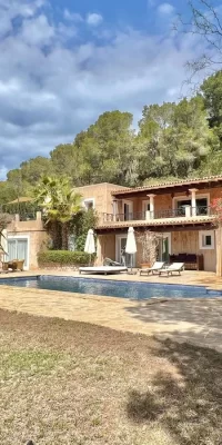 Belle maison avec vue mer à vendre dans un endroit calme