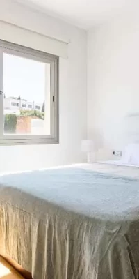 Fantástica casa adosada con piscina privada en venta