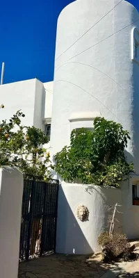 Charming house in quiet Siesta area for sale