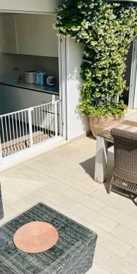 Elegante adosado de tres dormitorios en el exclusivo complejo residencial Roca Llisa