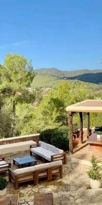 Charmante Villa à Ibiza avec des Possibilités Infinies Près de San Rafael