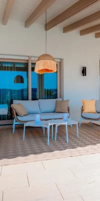 Luxusvilla auf Ibiza mit Panoramablick und außergewöhnlichen Annehmlichkeiten