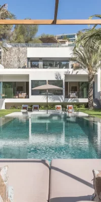 Luxe villa op het zuiden te koop